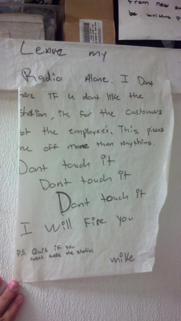 Toy_sennnpai's tweet photo. Well someone is a little mad . @subwayproblem_  @probs_subway  @WorkAtSubway http://t.co/kqpCoe8usj