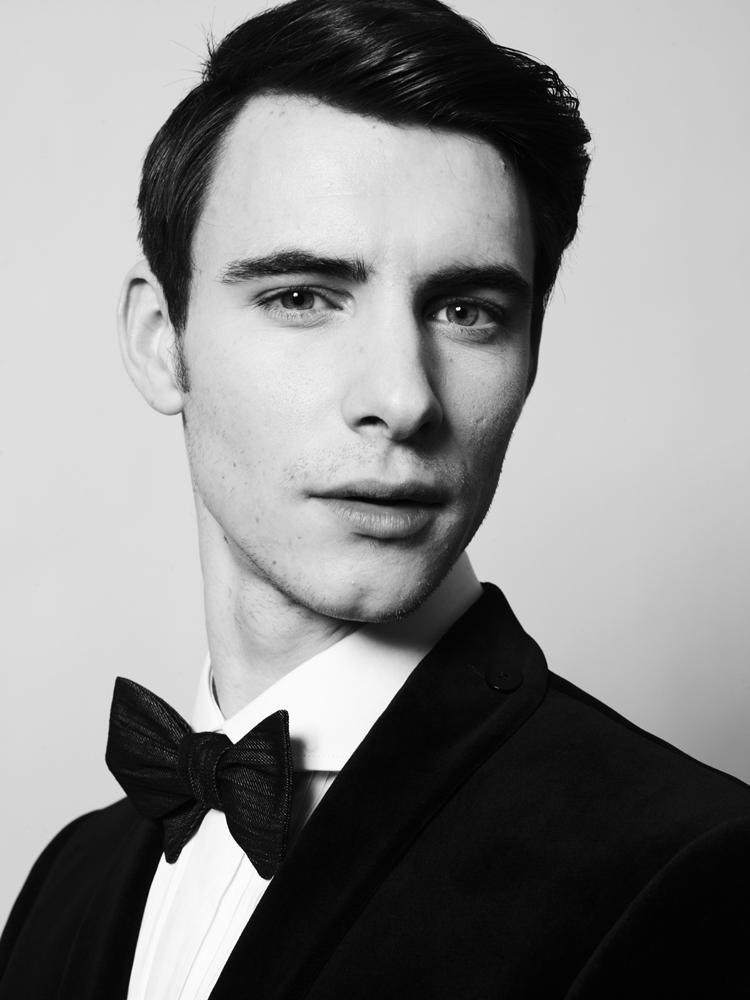 Happy birthday 31st birthday Mr. Harry Lloyd! I just know itll be amazing. You brighten up my world. I love you. 