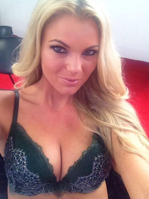 I just realized.... http://t.co/ttmNlxIYYI<a href="/tag/tuesdaytease"class="tags"><span>#tuesdaytease</span></a>