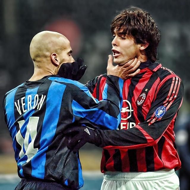 rossonerinewsid's tweet photo. #DerbyDellaMadonnina MILAN vs Inter Senin, 24 Nov Jam 02.45 WIB LIVE @KompasTV #SatuMilanisti http://t.co/uL0152FwJ1