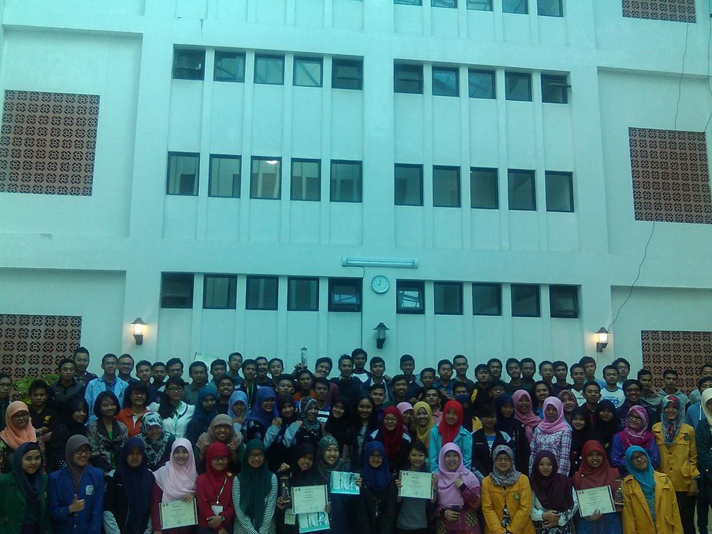 AmeliaUmah's tweet photo. @HimatikaUIA @IHMSI @munasihmsiXII http://t.co/kMbEhP5JXJ