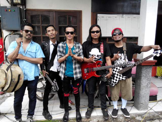 RAS ADAM at AKSI MUSIKU, CB chanel TV