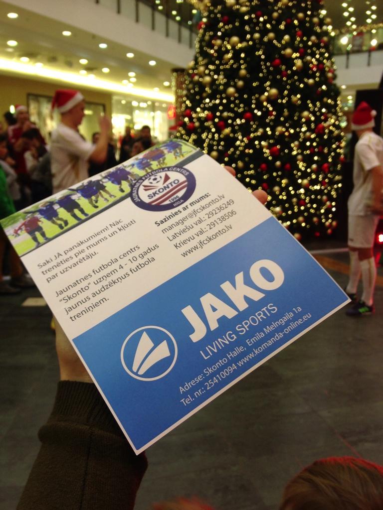 FC_SKONTO's tweet photo. Nāc trenēties @FC_SKONTO @jfc_skonto @SKONTOHALLE @KomandaOnline http://t.co/T6NlZnSGJS