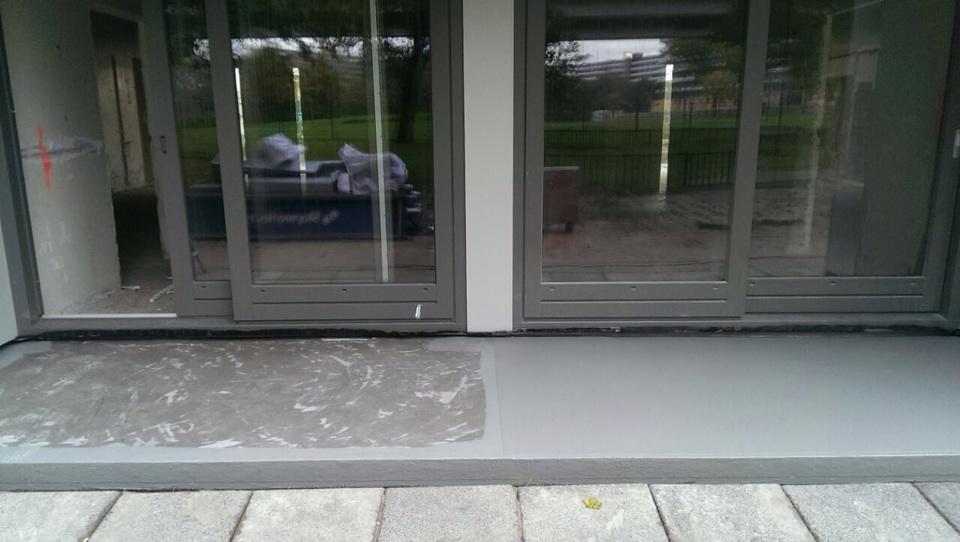 ALSAN_GvhEnde's tweet photo. Terrassen Bijlmer Amsterdam worden duurzaam aangepast door #multiprotect.nl http://t.co/KkseKYAprv
