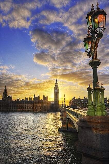 _Paisajes_'s tweet photo. Puesta de Sol en Río Thames, Londres, Inglaterra. http://t.co/q3IN5ZPz7K