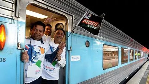 MehulGohil_'s tweet image. NaMo in सिडनी.....
#NaMoinSydney #NaMoinAustralia #ModiExpress