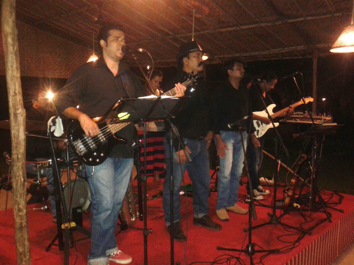 Nanu Resort tweet media