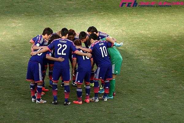 foot_ch's tweet photo. 【日本代表Q&amp;A】
ホンジュラス戦で好評だったQ&amp;Aをオーストラリア戦でも実施！
日本代表の気になることに #askfch をつけて 植田編集長 @MichioUeda やチェーザレ @CesarePolenghi に質問しよう！ http://t.co/p8CZfJd8UI