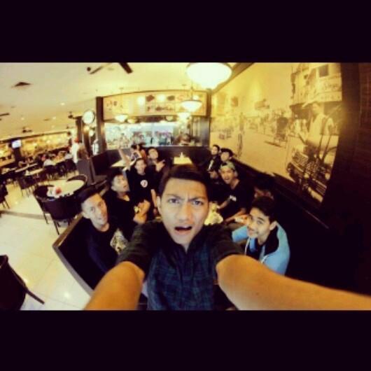 <a href="/KRMNSK8BOARDING/">KarimunSkateboarding</a> -KARIMUN SKATEBOARDING HOLIDAY