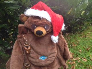 animatemi's tweet photo. @johnlewisretail @MontythePenguin @MabelthePenguin #MontyThePenguin #johnlewisretail Big christmas hugs love oso  x http://t.co/tEVBLo2fM8