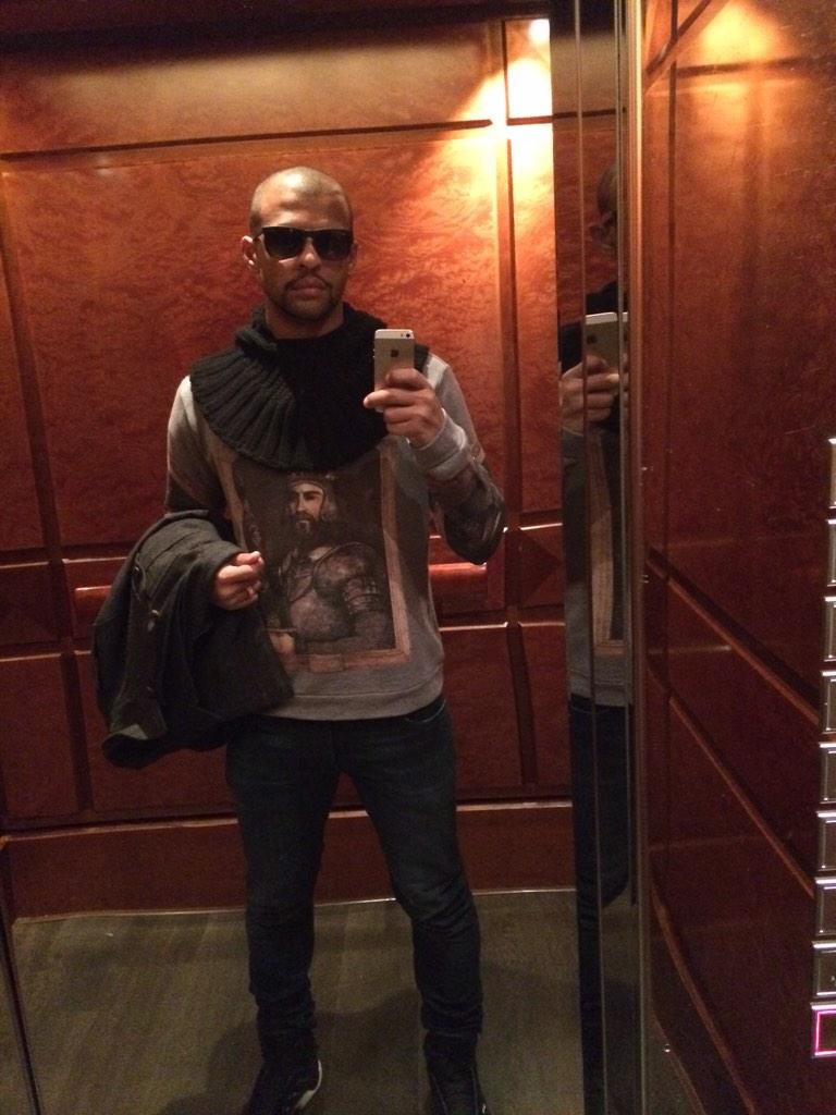 _felipemelo_'s tweet photo. #Melostyle back to home!! #ALLAHAEMANET #dos3 #abi #evet โค๏ธ๐ http://t.co/1yDmTkexha