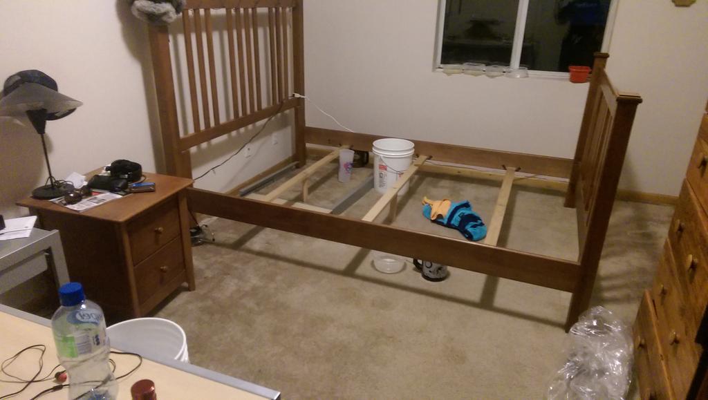 TheKyleEllis's tweet image. Not how I thought my Monday would start... #raininginside #mothernaturepissedherpantsuit