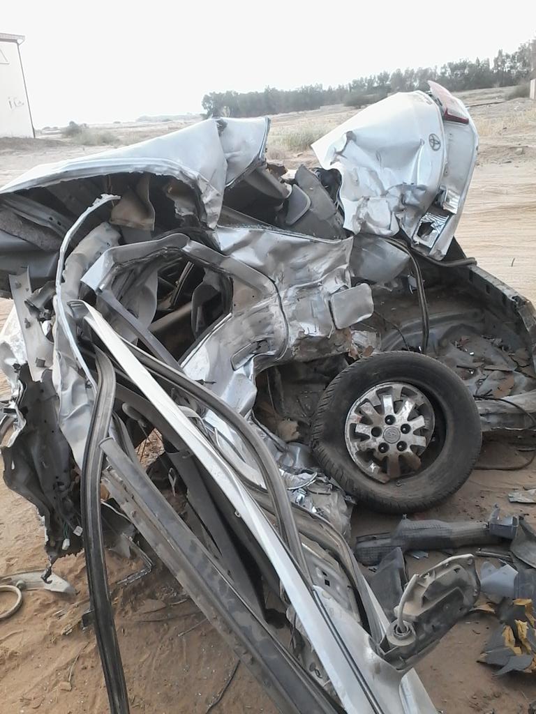 fahadd11230's tweet photo. دقائق لاتأخرك عن إتجاهك وتصل بسلام إن شاء الله 
..السرعه ليسة  فخر ولامبدئ جميل بل إستهتار  وبدئ غير حضاري..رحمه الله http://t.co/L30GQfALkB