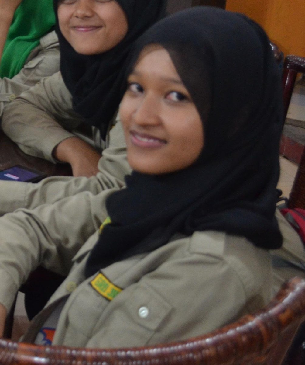 PAITUA MAPALATEKNIK UNAND mengucapkan
selamat kepada saudari Nilam.... terpilih sebagai Ketua Mapala Green Justice.