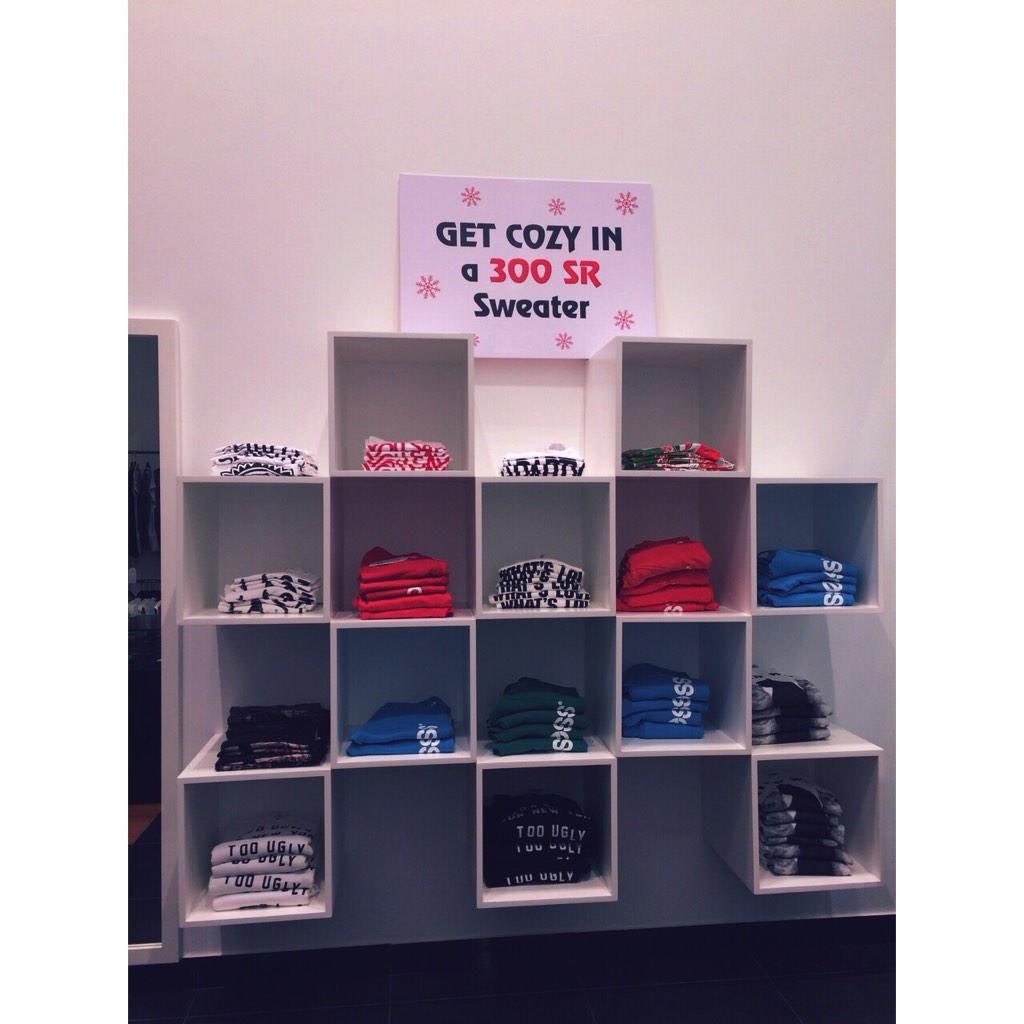 uselesstore's tweet photo. Our up to 50% sale is still on! Don't miss it #Uselessgrandsale 🎉 http://t.co/oi3xKS6AmQ