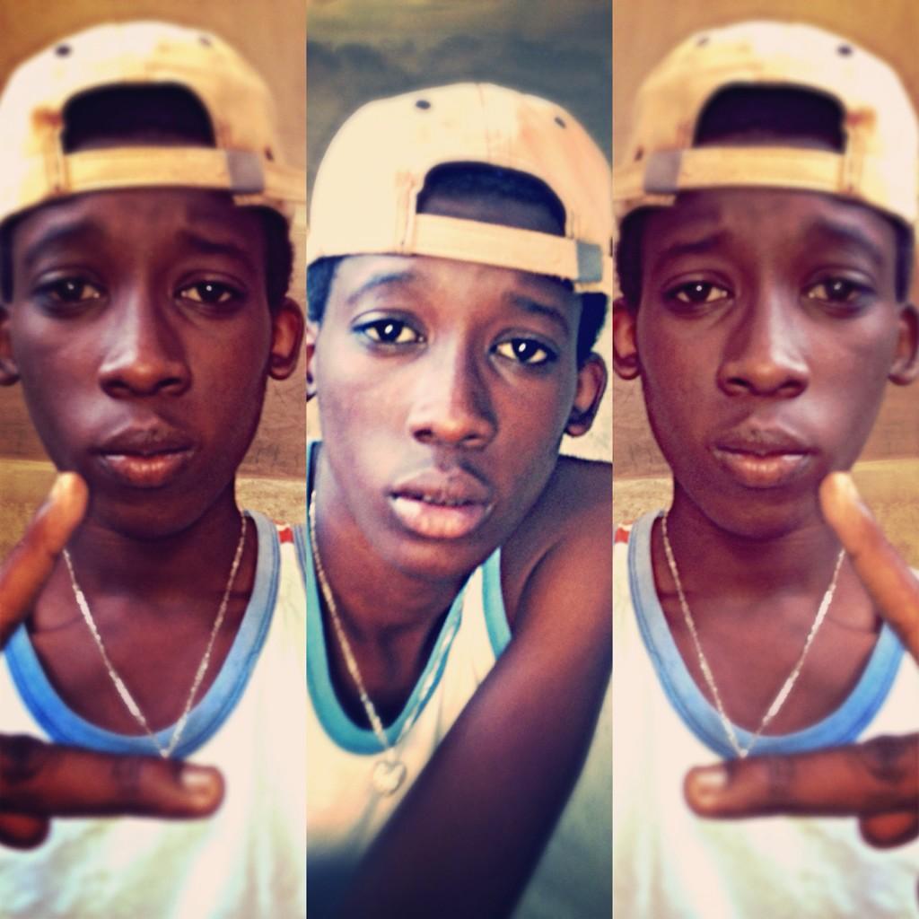 braulio991's tweet photo. Toy claroo qk por mii flow 
jentee mortifike toy #claroo qk me #odian peroo noo lee paroo y amii qk

By; @LAPIZCALLE http://t.co/N72isrJesH