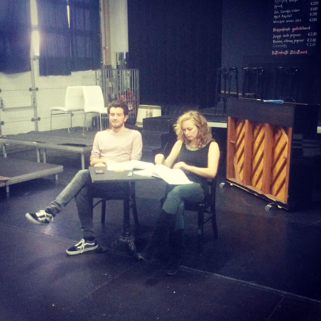 Voor je 't weet heb je je eerste repetitie! @theatermlab <a href="/DookvanDijck/">Dook van Dijck</a> <a href="/WesleydeRidder/">Wesley de Ridder</a> <a href="/JuliaBerendse/">Julia Berendse</a>