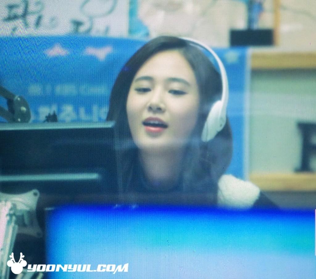 [PIC][17-11-2014] Yuri làm DJ đặc biệt cho "Radio KBS Cool FM Sukira" vào tối nay B2p59fUCYAA79Mc