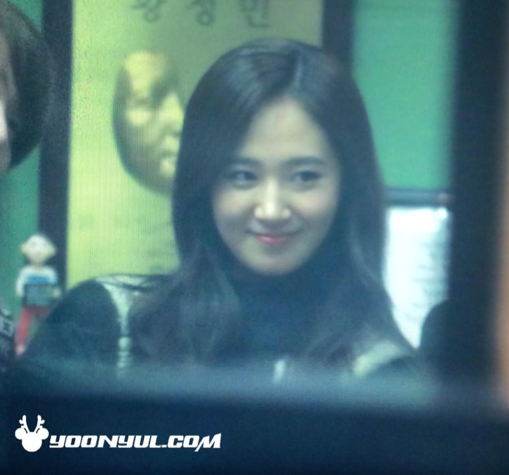 [PIC][17-11-2014] Yuri làm DJ đặc biệt cho "Radio KBS Cool FM Sukira" vào tối nay B2p6JEQCAAAhjMX