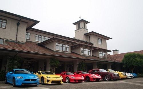 UpdatedCars's tweet photo. This car collection 👌 http://t.co/TrtRuiQ0BE