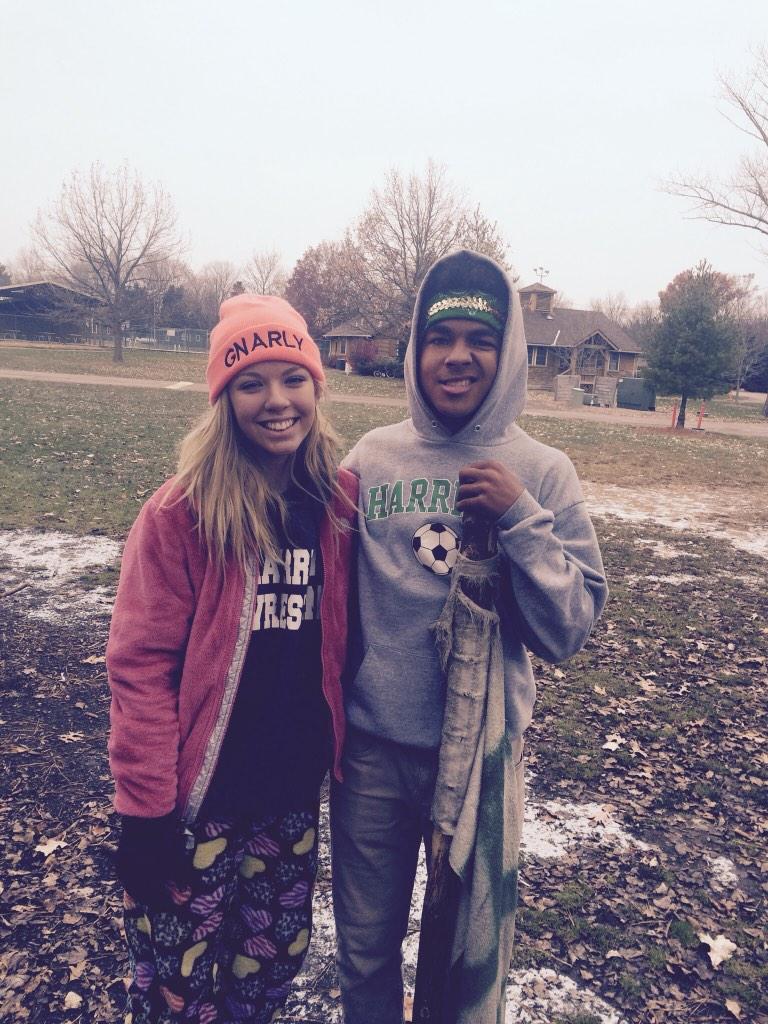 SamanthaBriggs_'s tweet photo. I guess you could say he's my bestfriend ππβ€οΈ @CallMeMiley2 #FallWeekend2014 http://t.co/KyvgO5oxFr