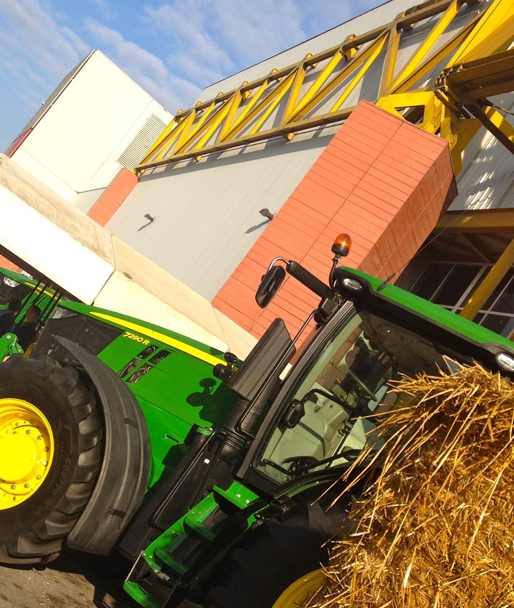 donneaexpo's tweet photo. #AGRICOLTURA
#EIMA2014 che successo!!!!!
SCARICA LE FOTO, VAI SU
http://t.co/hN89Mc4ILn
@EimaInt
@BolognaFiere http://t.co/rvvtBnnADV