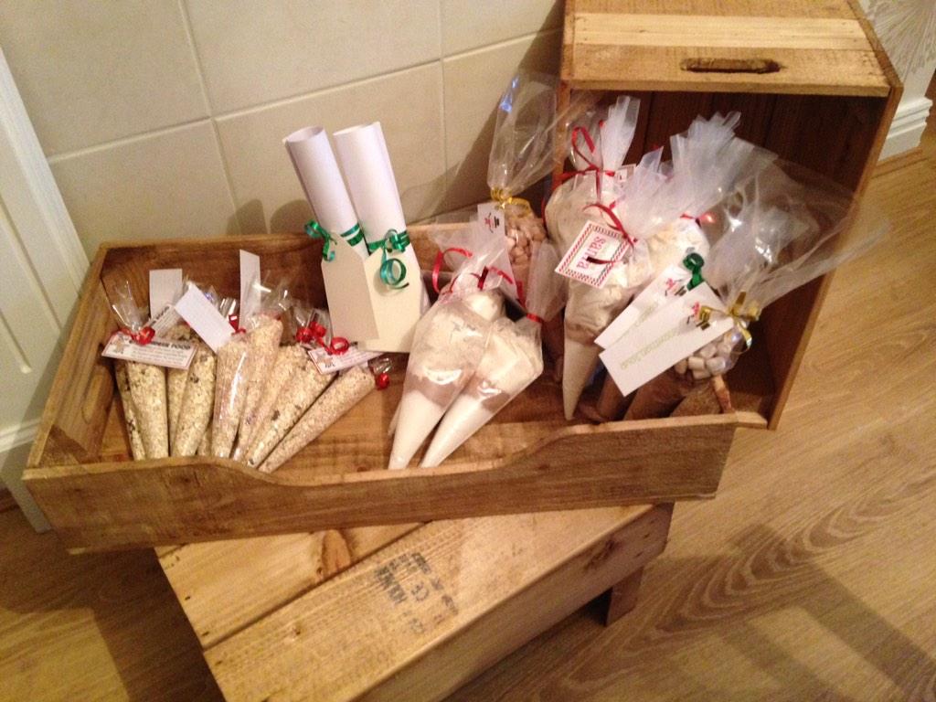 Createacrate's tweet image. Xmas hamper! Message us for more details 🎅🎄🎁