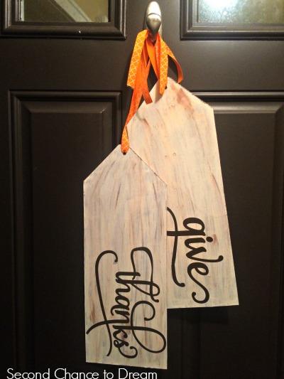 bjac68's tweet image. DIY Give Thanks Wood Tags #diycrafttutorial #Thanksgiving bit.ly/1BJb6P8