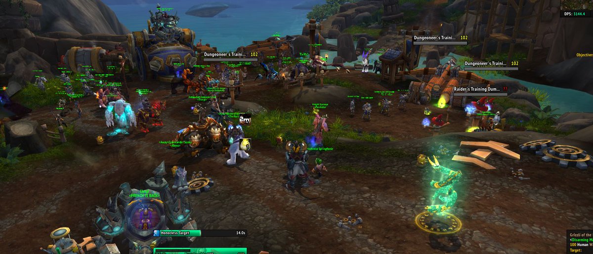 ragewindotcom's tweet photo. Hey @holinka , PvP vendors in Ashran, cool and all, but the queue to purchase gear is insane! http://t.co/a9WBc3AkY1