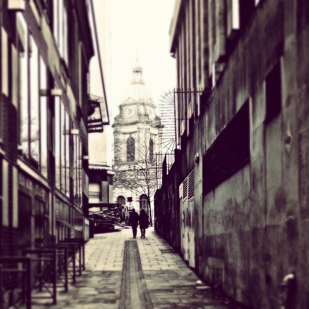 simt_taylor's tweet image. #Birmingham #photographer #German market #Christmas #city #blackandwhite Please follow me and my work