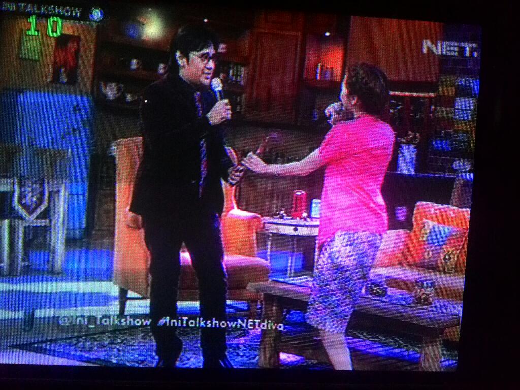 rizqi8938's tweet photo. @andretaulany74 sama @mayaseptha nyanyi lagu aku dan kamu di @Ini_Talkshow cocok jadi diva #IniTalkshowNETdiva :D http://t.co/6ax3oqCxQU