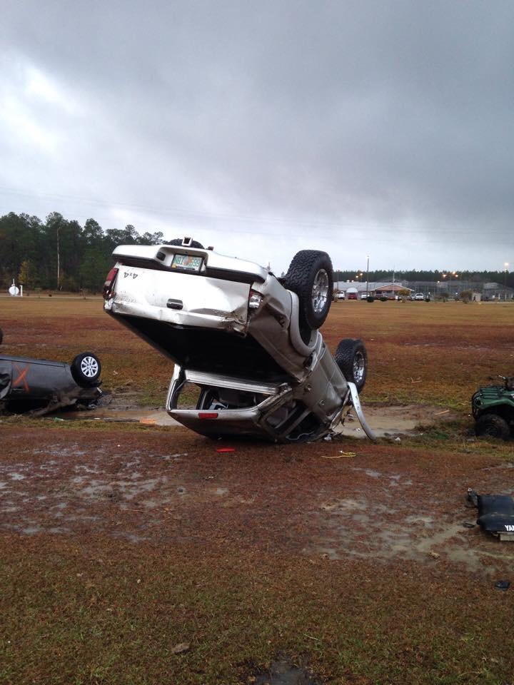 TylerWREG's tweet photo. Photos of INTENSE damage now coming in from the Blountstown, FL area. #flwx @Ginger_Zee http://t.co/ZAtGduwISv