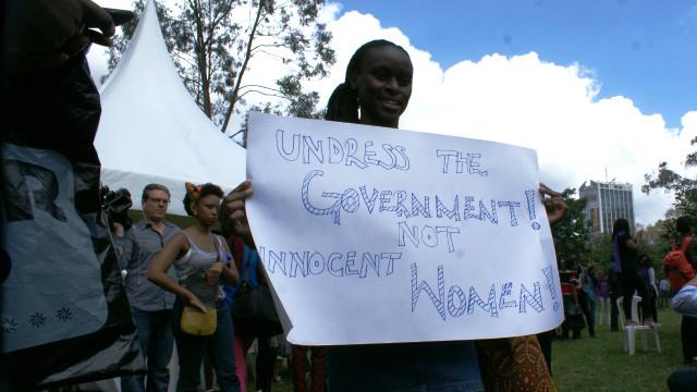 BBCAfrica's tweet photo. #MyDressMyChoice protesters in Nairobi have defended the rights of women to dress as they want. (1/2) http://t.co/9cBsjqEdyl