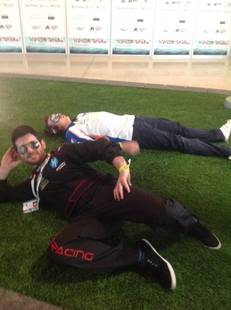 photonracing's tweet photo. @F1inSchoolsHQ Funniest picture #photooftheday #F1inSchoolsWF #suttonimagesfunniestmoment http://t.co/CmVWQL4TkJ