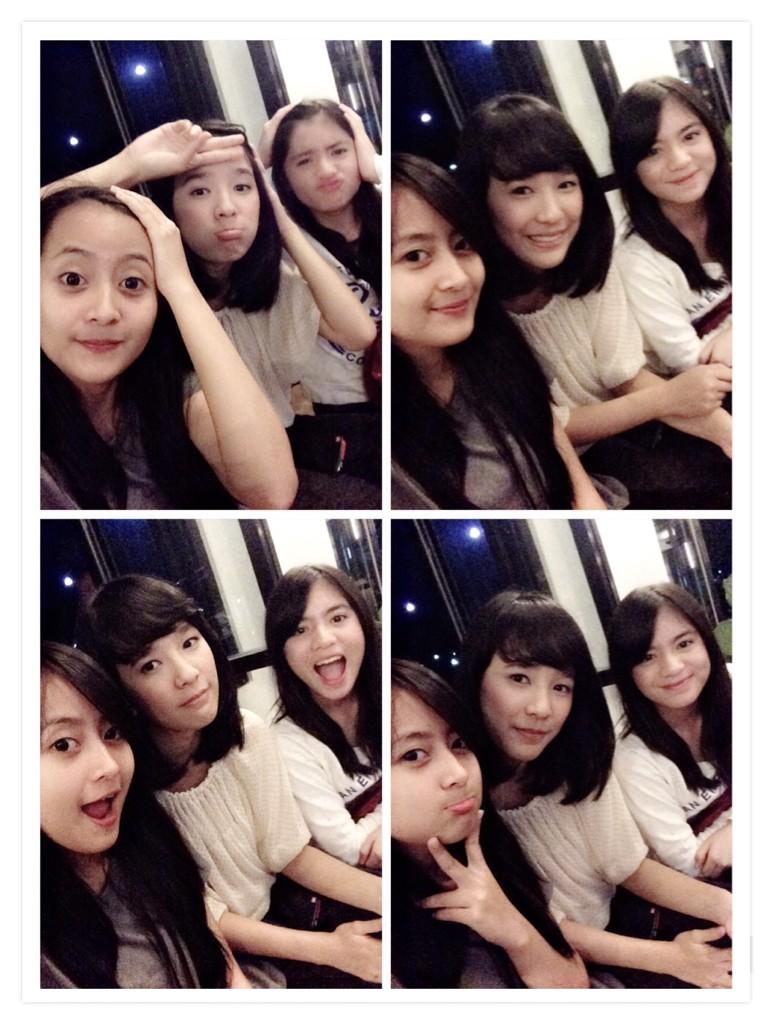 nananat96's tweet photo. Jidat ? nat
Mata ? Beby
Mulut ? Vanka
Kita ber3 wkwkwk http://t.co/JKscD6TO5f
