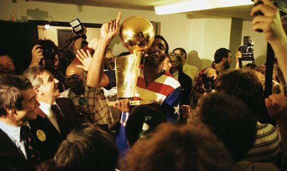 Happy birthday to "The Big E", Elvin Hayes. 