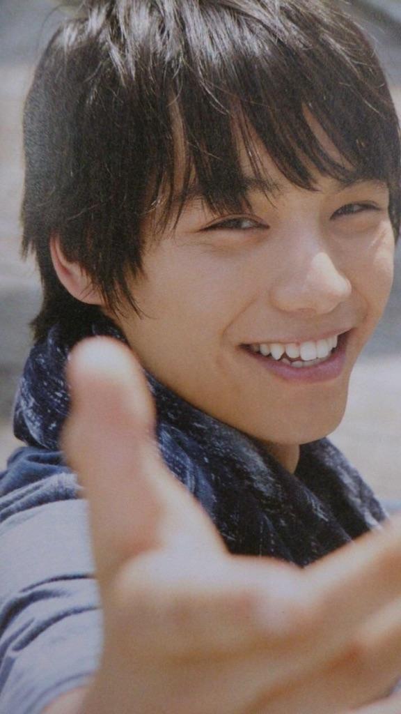 stst_fks's tweet photo. /
.

人
       との繋がりを大切にしたい
 福士蒼汰 です    。

  ” 手と手を取り合って ”

俳優の先輩方にもお逢いしたいです  。

#rtしたnrさんbotさんフォローする http://t.co/w6TYZj9Yic