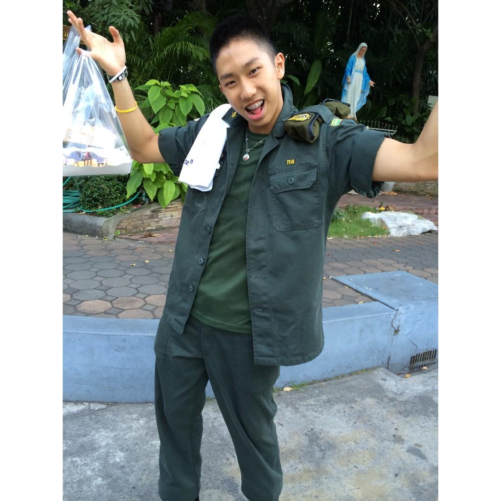 patipat chaipornkaew (@donutptp) on Twitter photo 