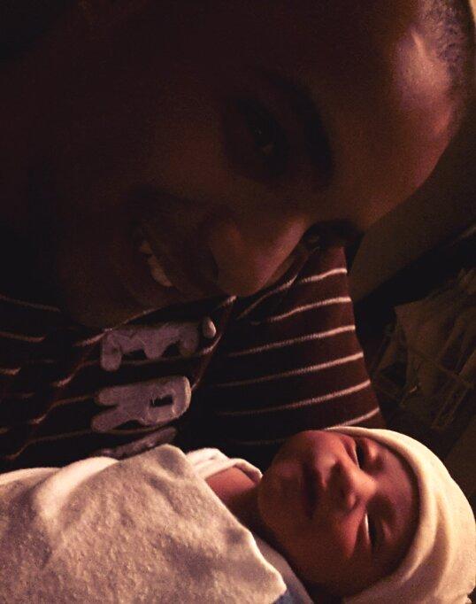 NormarysHS's tweet photo. Daddy y la princesa. Amo mi familia. http://t.co/GjEY8GFTWi