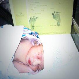 NormarysHS's tweet photo. My Princess llegó gracias mi Dios http://t.co/VoEG4dcuFz