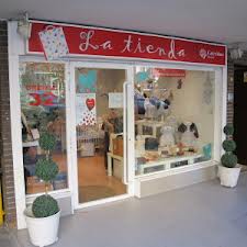 LegantisSL's tweet photo. @CaritasMadrid inaugura la semana del regalo solidario y @LegantisSL ha servido el catering. ¡Una gran iniciativa! http://t.co/vdyMVebC6k