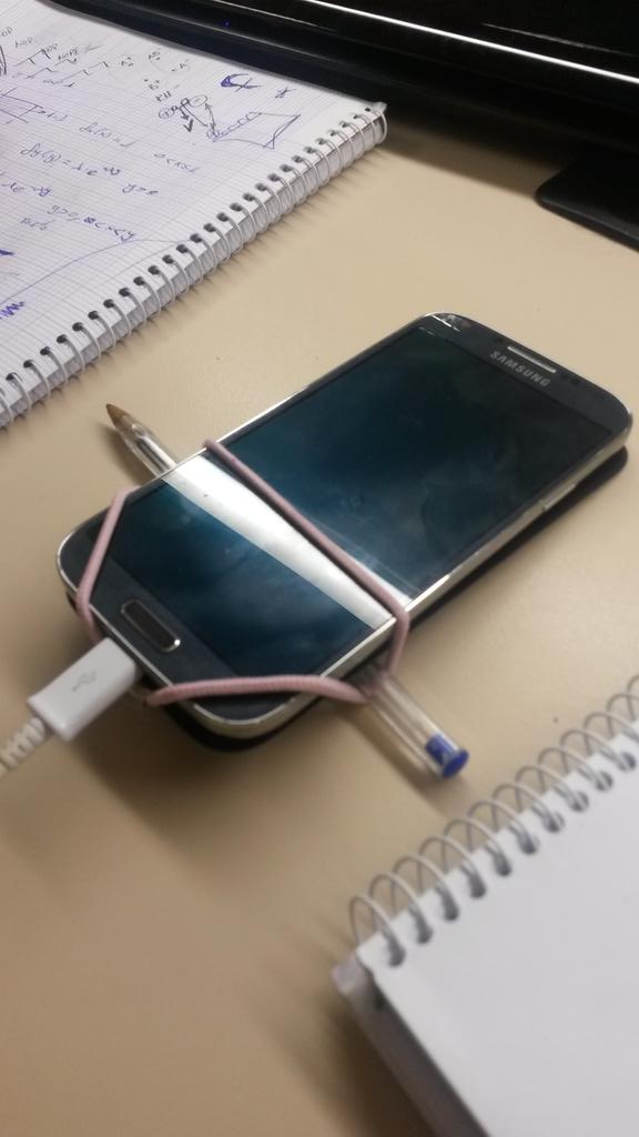 AndyEsteban19's tweet photo. Trust me I'm  an engineer. http://t.co/rItvP4hj41