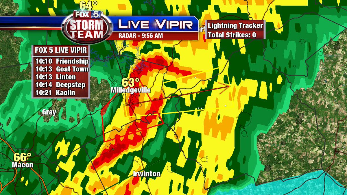 FOX5StormTeam's tweet photo. #Milledgeville remains under Tornado Warning through 10:15am.  Storm is moving east at 40mph. #fox5storm http://t.co/3HBoKSPbuU