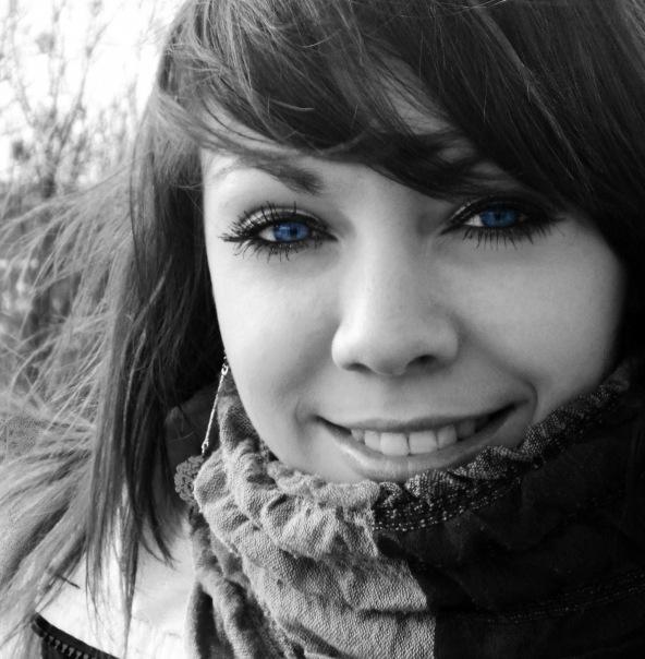 _Erika_17_ tweet picture