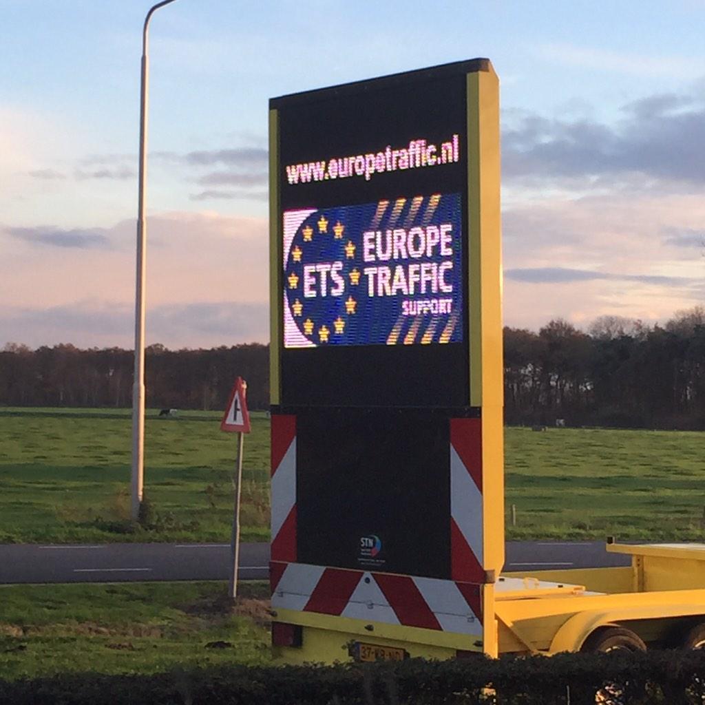 EuropeTraffic's tweet photo. Nieuwe #tekstkar voor onze #dienstverlening http://t.co/XDdx4lTSNo