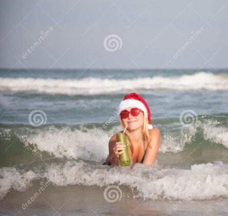 CarthageWave's tweet image. #RideTheWave with us this Holiday season as YOUR on-campus radio station is taking the school by force!