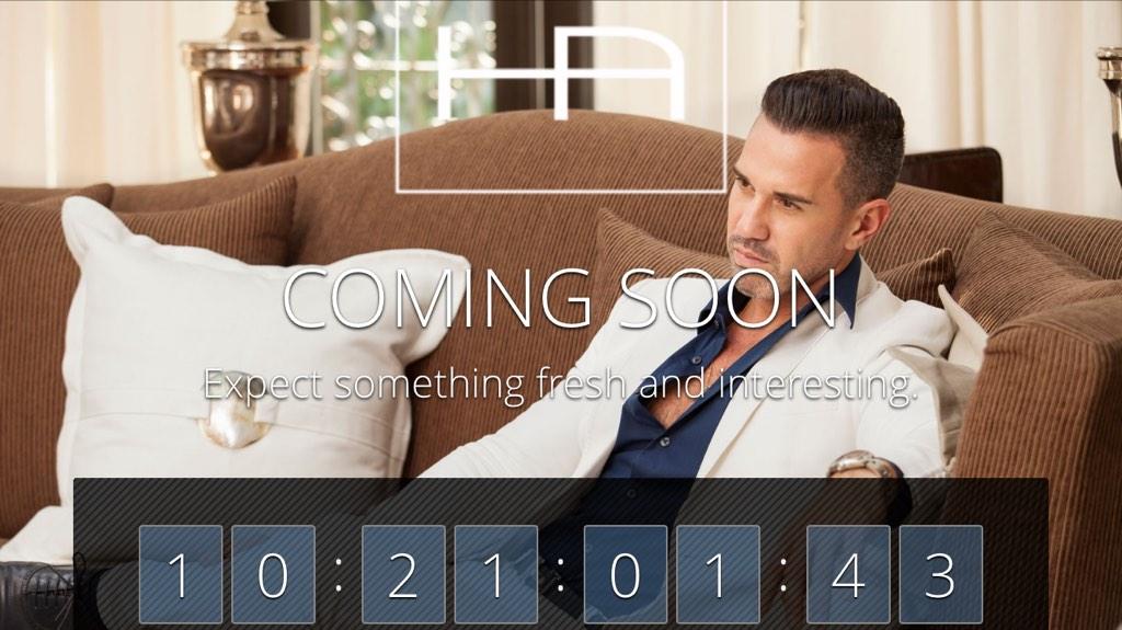 HernanArriaga's tweet photo. Countdown to something new... http://t.co/iMO3eBSYCS coming soon,
#newconcepts #HA #TeamFHL #DDM #perfectwave @Eapllc http://t.co/XJb8qqBOlK