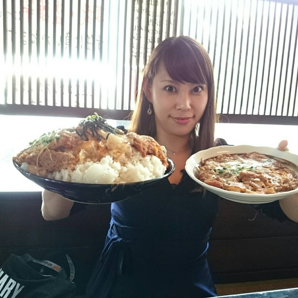 相沢あい その２ 埼玉県入間市 古都 さんの ダブルかつ丼特盛 デカ盛りのカツ丼 カツ煮で ライスコントロールがうまくいく 小皿も沢山付いてとってもお得 お願いランキング デカ盛り Http T Co Voxccmas07 Twitter