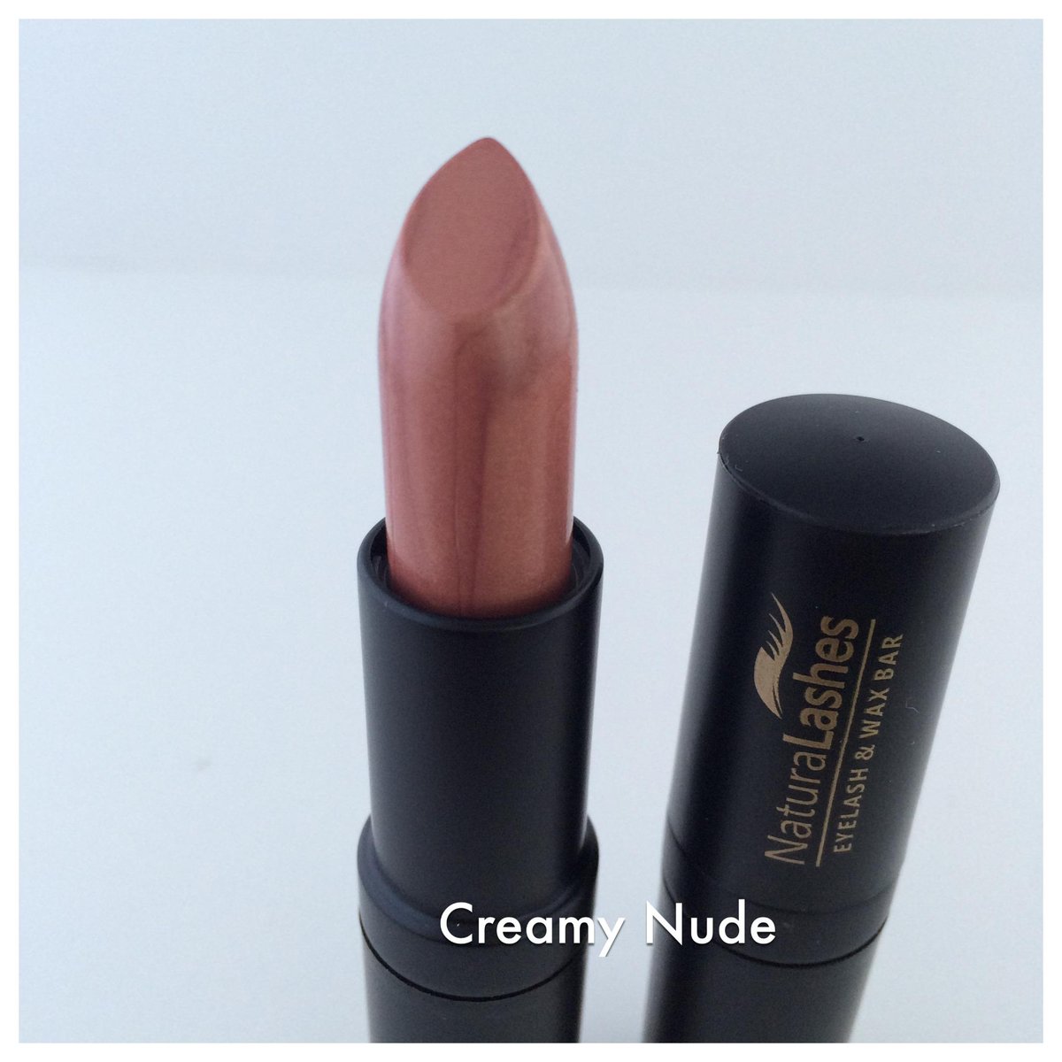 Naturalashes tweet picture