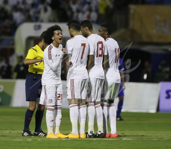 te9war's tweet photo. 3
صور مباراة
#الكويت_الامارات

#خليجي22
#كاس_الخليج
#خليجي_22 http://t.co/oTXcf5OcMx
